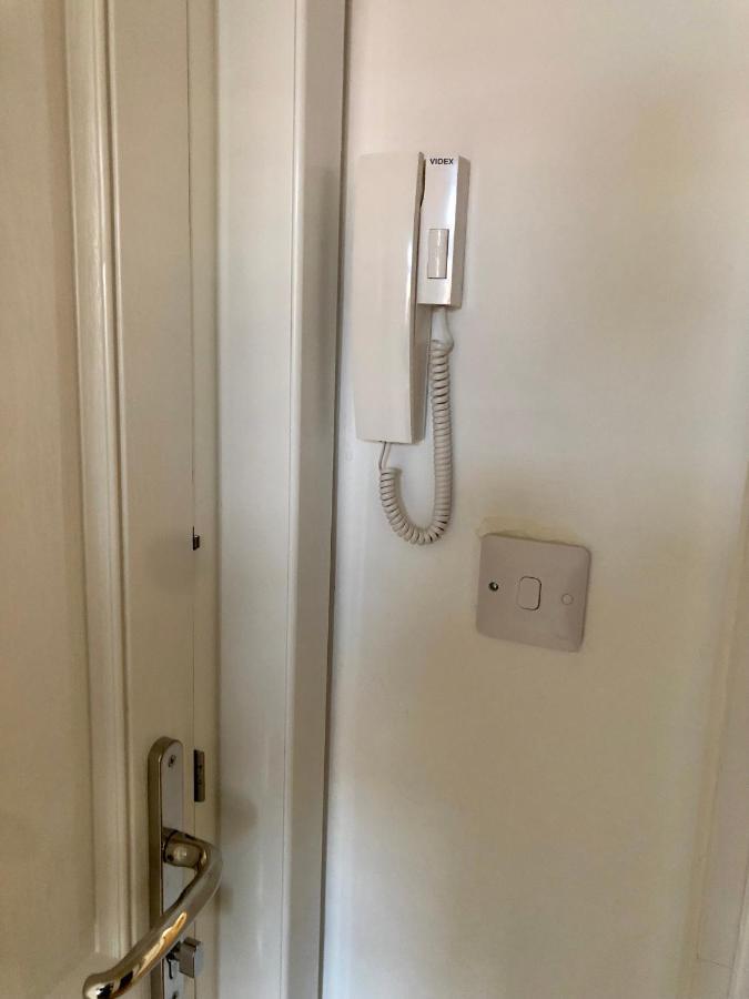 Stunning 2 Bed Georgian Apartment Swafield 外观 照片