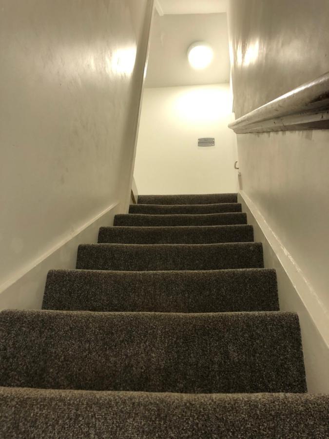 Stunning 2 Bed Georgian Apartment Swafield 外观 照片
